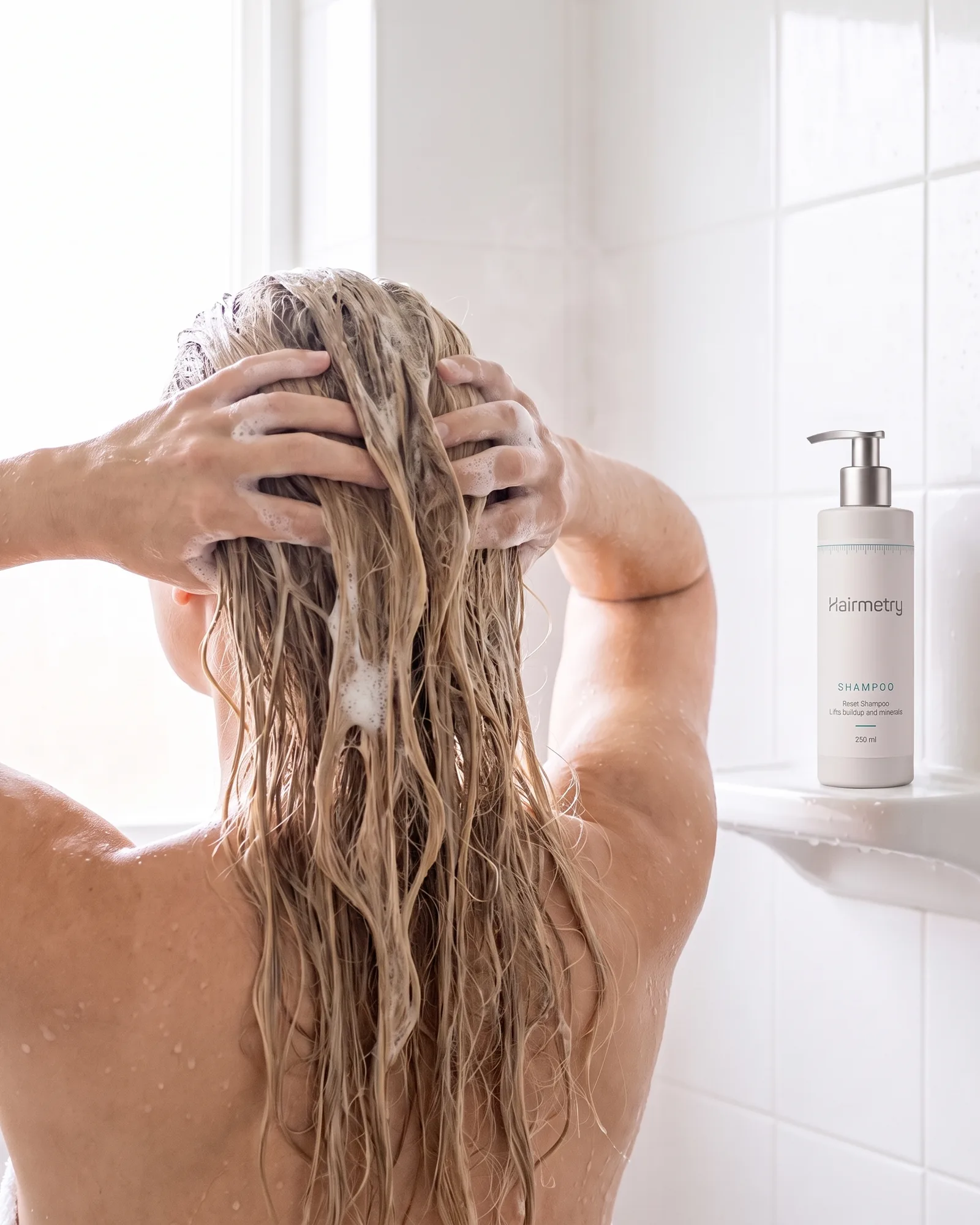 Reset Shampoo in use